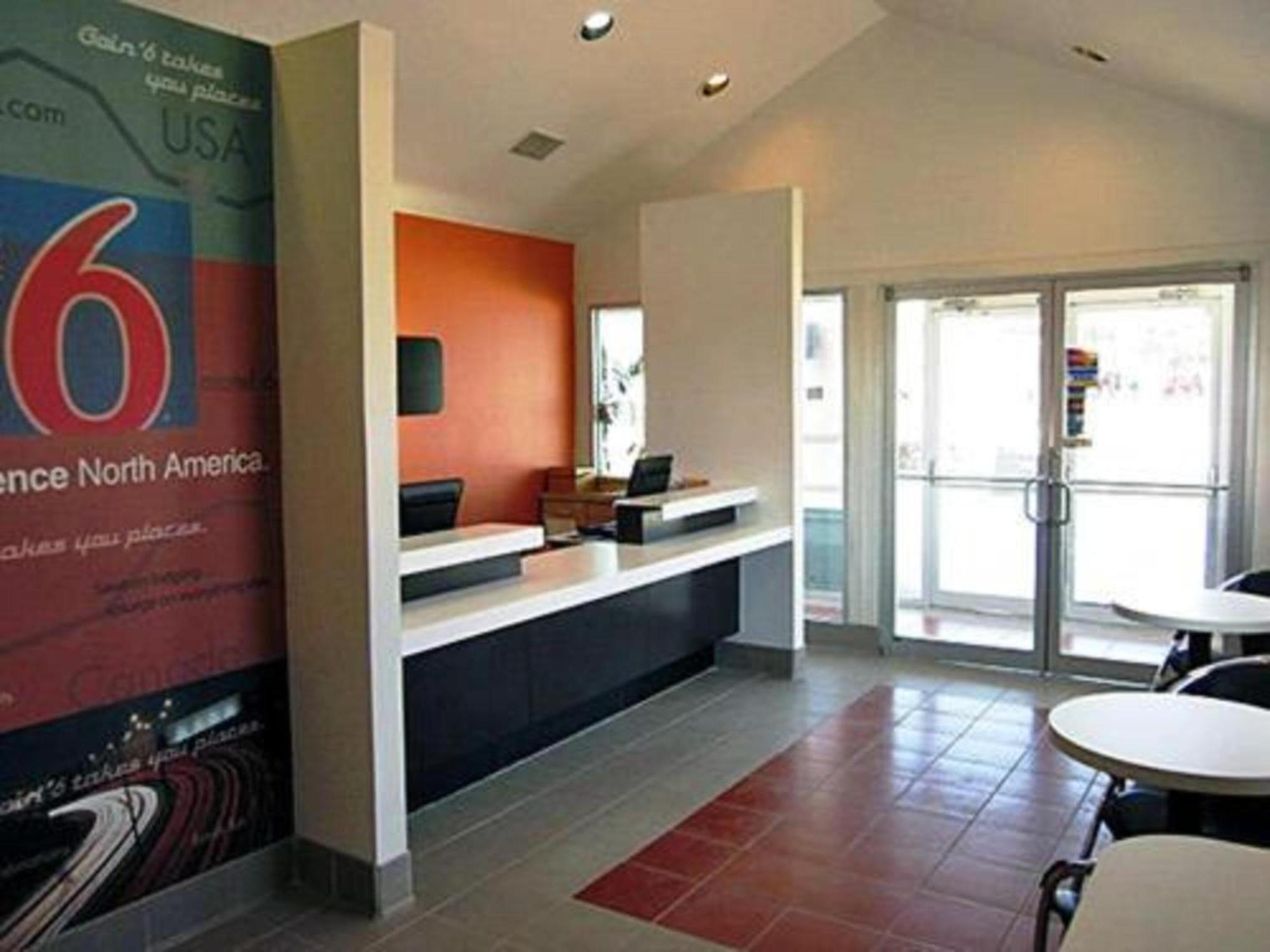 Motel 6 Seguin Tx Exterior foto